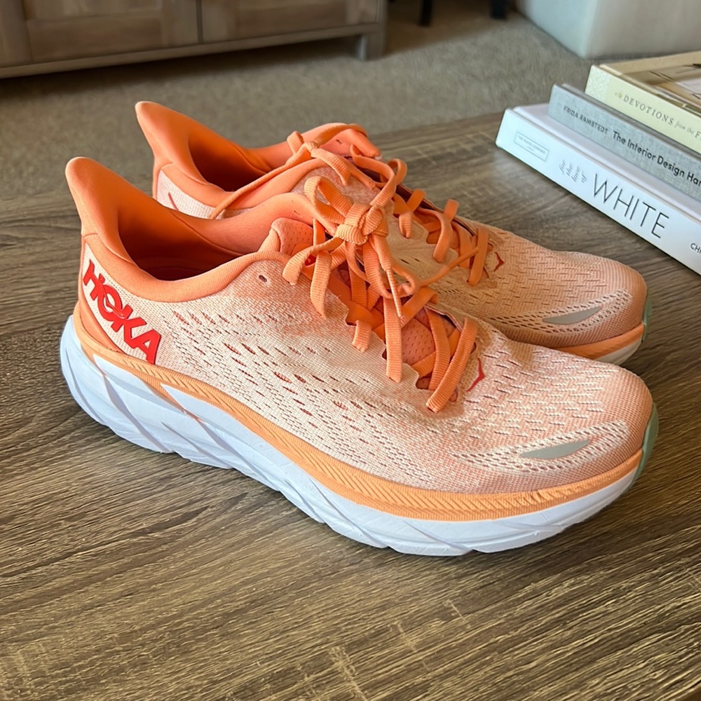 Women’s HOka Clifton’s